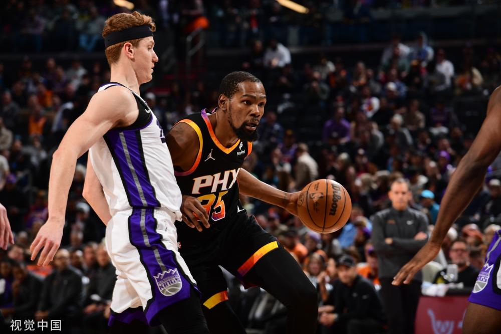 轻球员的培 轻球员的培