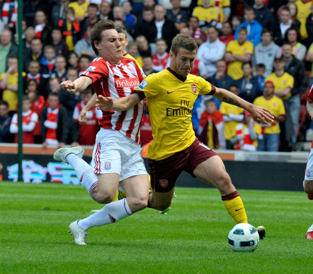 严酷现实 严酷现实