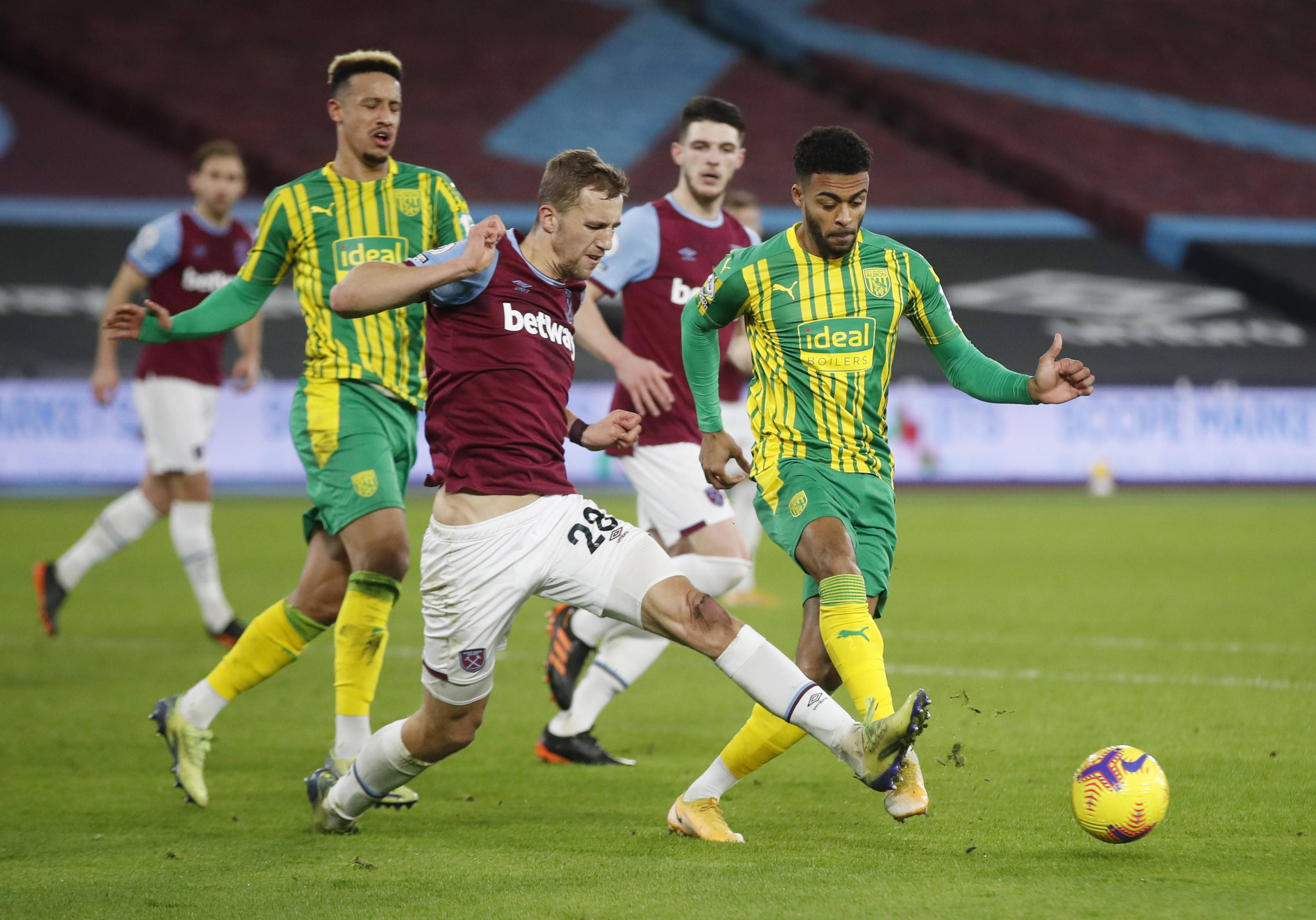 更在于对比 更在于对比